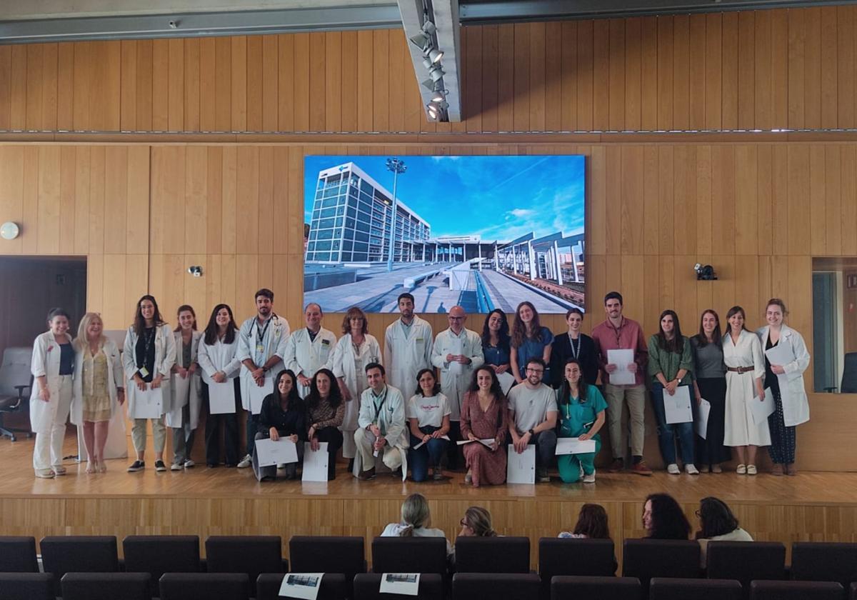 Acto de despedida de los 60 médicos internos residentes.