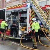 El incendio de un camión corta la N-120 en La Pedraja