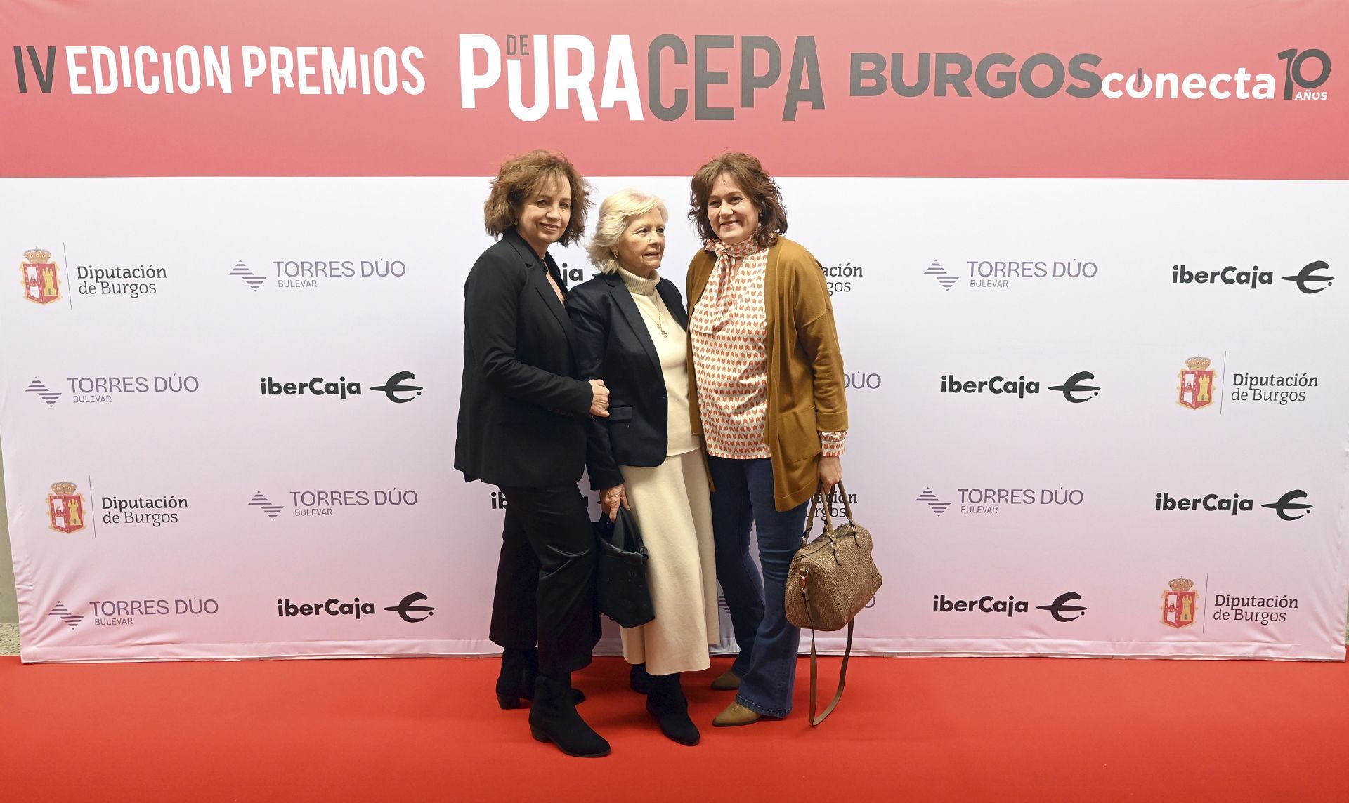 Cristina Arroyo, Mónica Espejo y Teresa García.