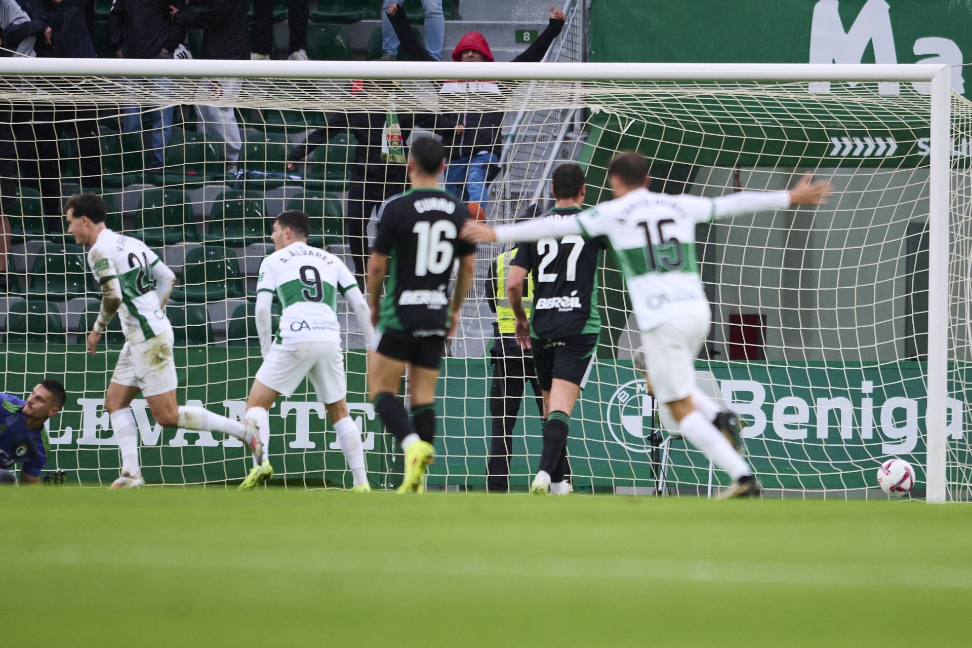 Derrota del Burgos en Elche