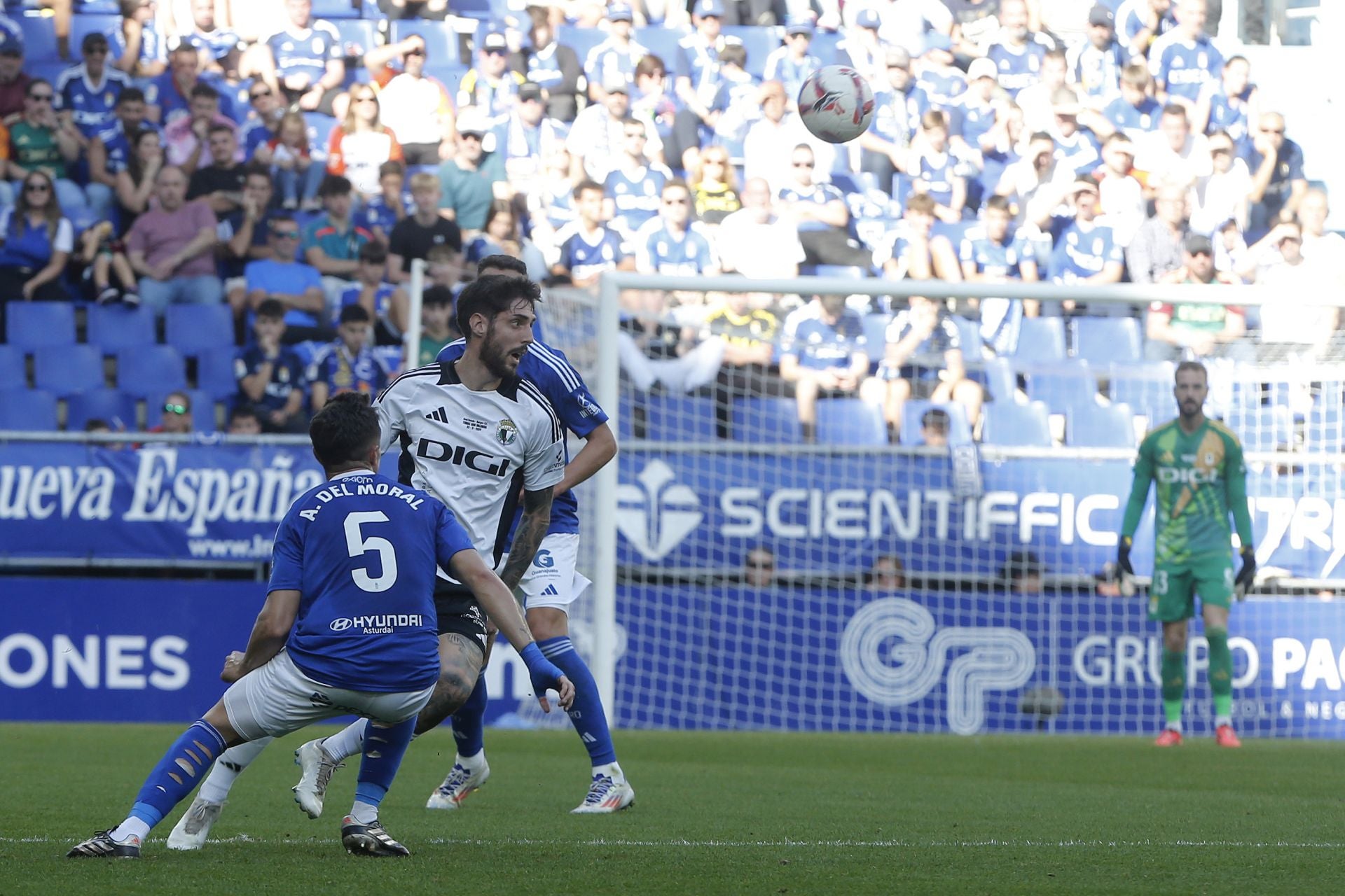 Todas las imágenes del Real Oviedo -Burgos CF