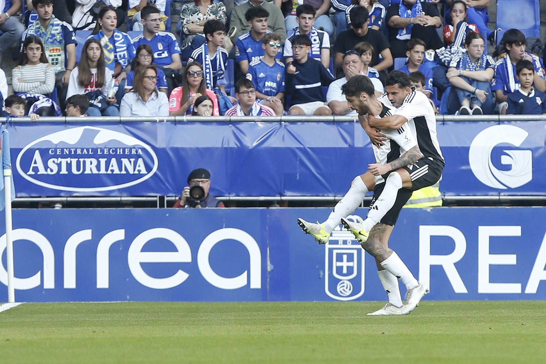 Todas las imágenes del Real Oviedo -Burgos CF