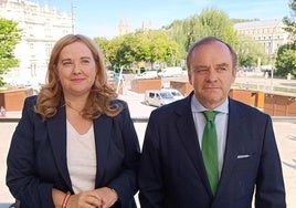 La alcaldesa, Cristina Ayala (PP), junto al vicealcalde, Fernando MArtínez-Acitores (Vox), en una foto de archivo.