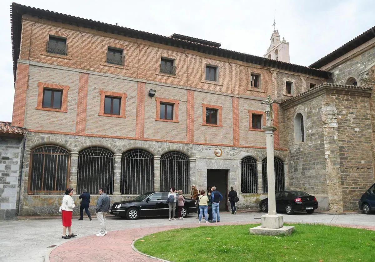 Exterior del monasterio de Belorado.