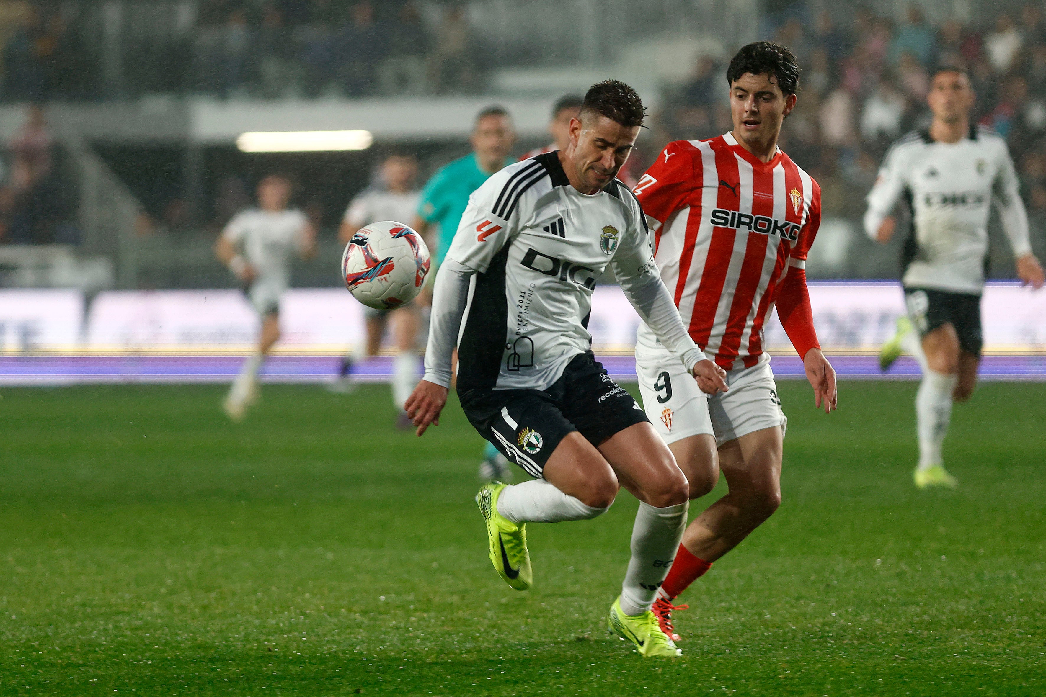 Así ha sido, en imágenes, la derrota del Burgos CF ante el Sporting