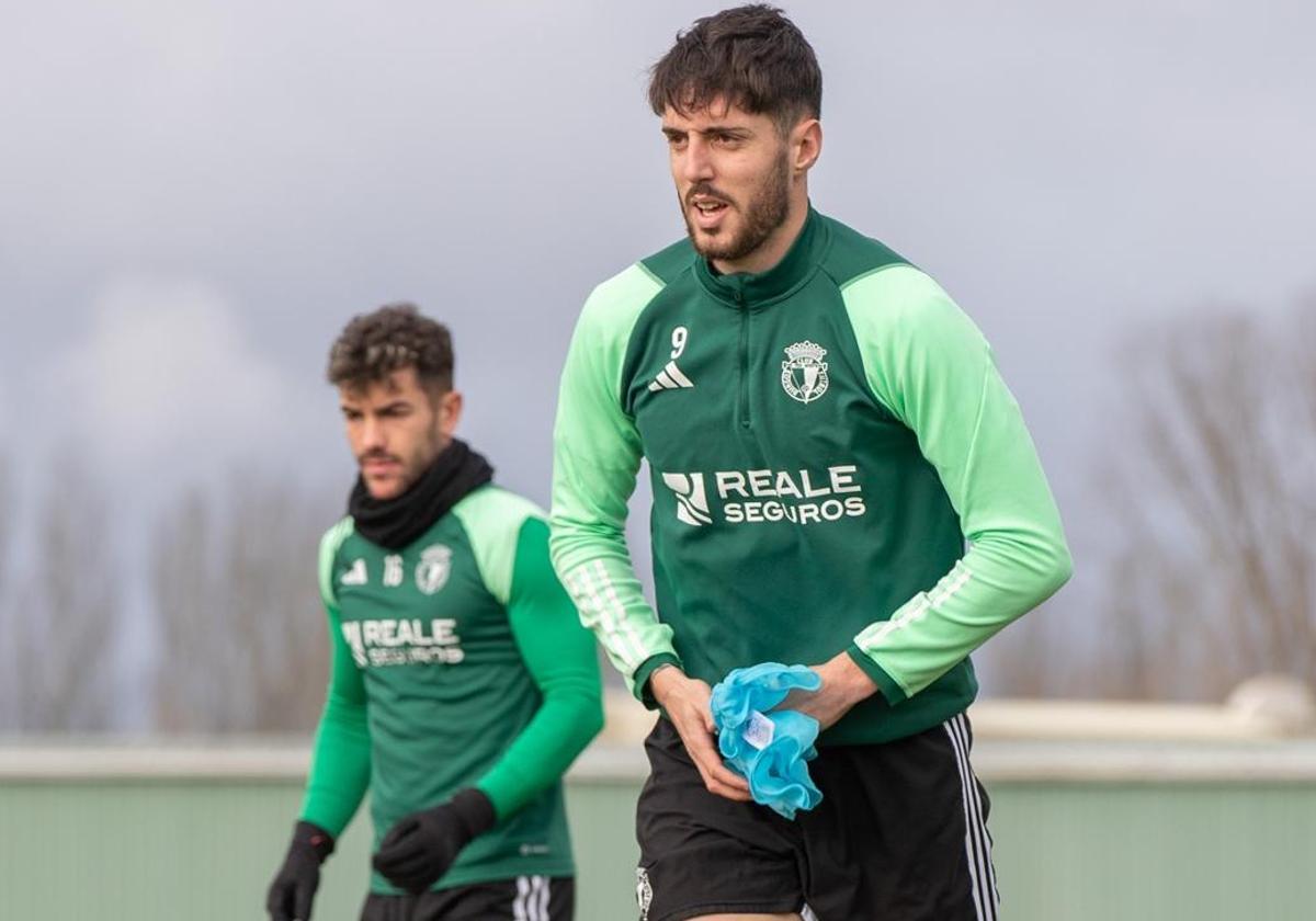 El jugador del Burgos CF Fer Niño.