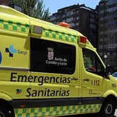 Herida una mujer tras salirse de la vía y caer por un desnivel con su coche en Villariezo