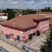 Denuncian abandono de los alumnos dependientes en un colegio de Burgos tras cesar al único auxiliar educativo