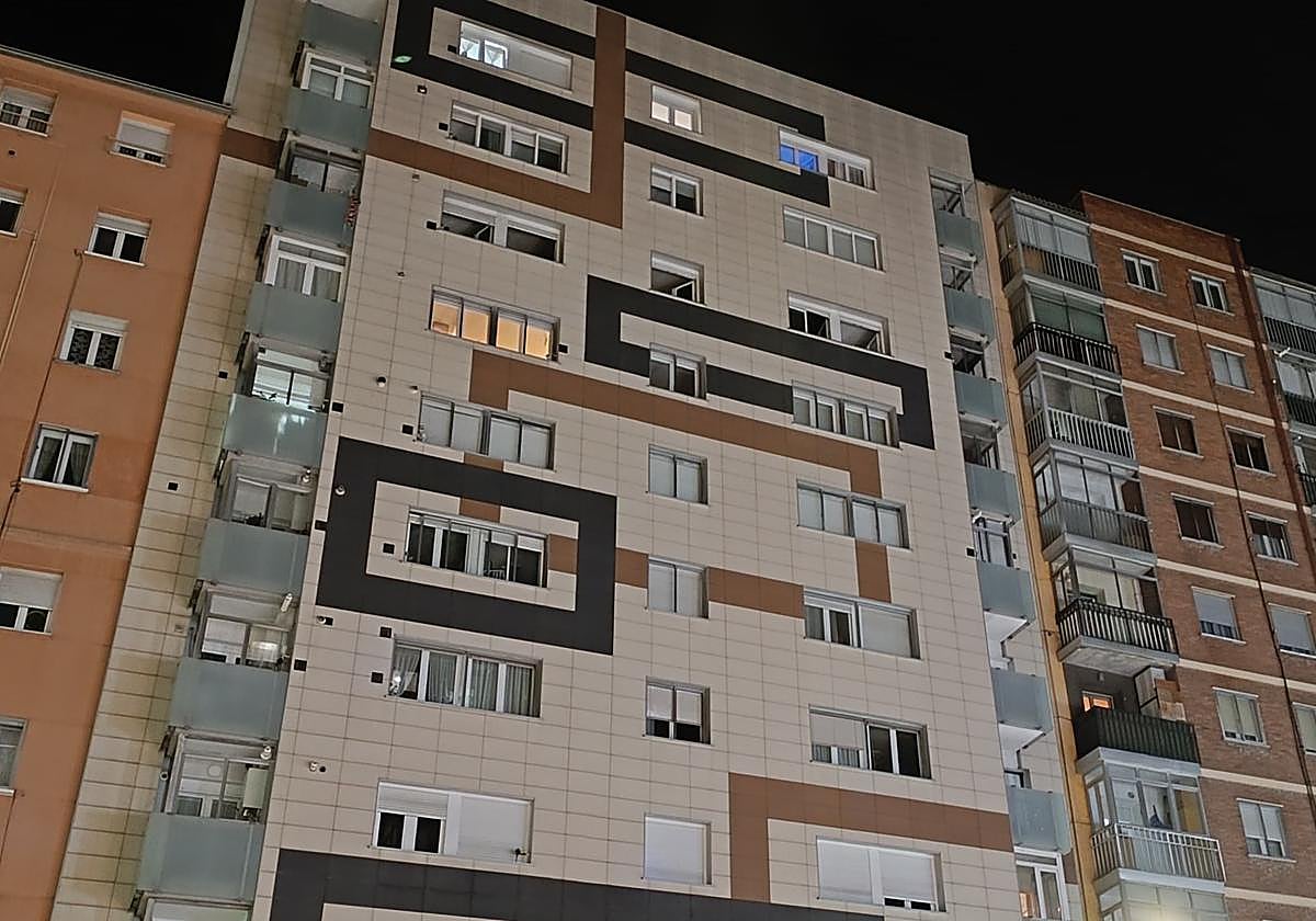 El incendio se ha registrado en la calle Vitoria de Burgos.