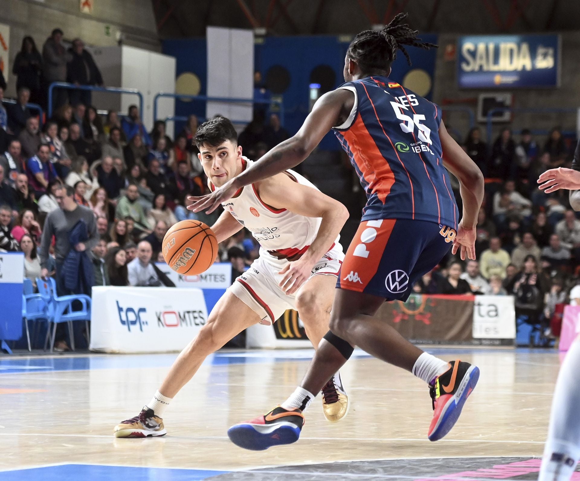 El derbi burgalés de baloncesto, en imágenes