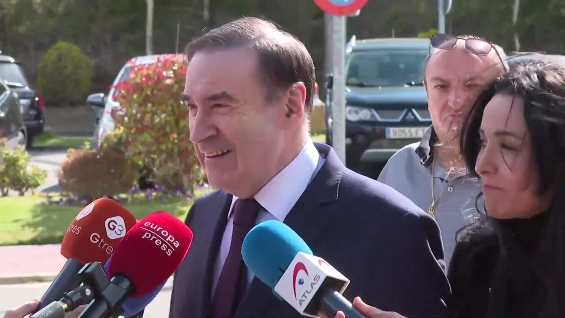 Pedro J. destaca la profesionalidad de Victoria Prego