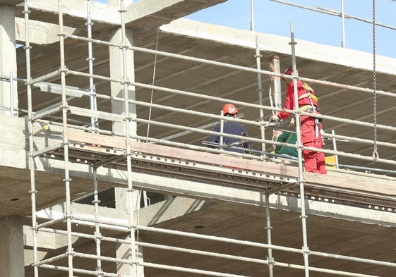 Trabajos en una obra en Valladolid.