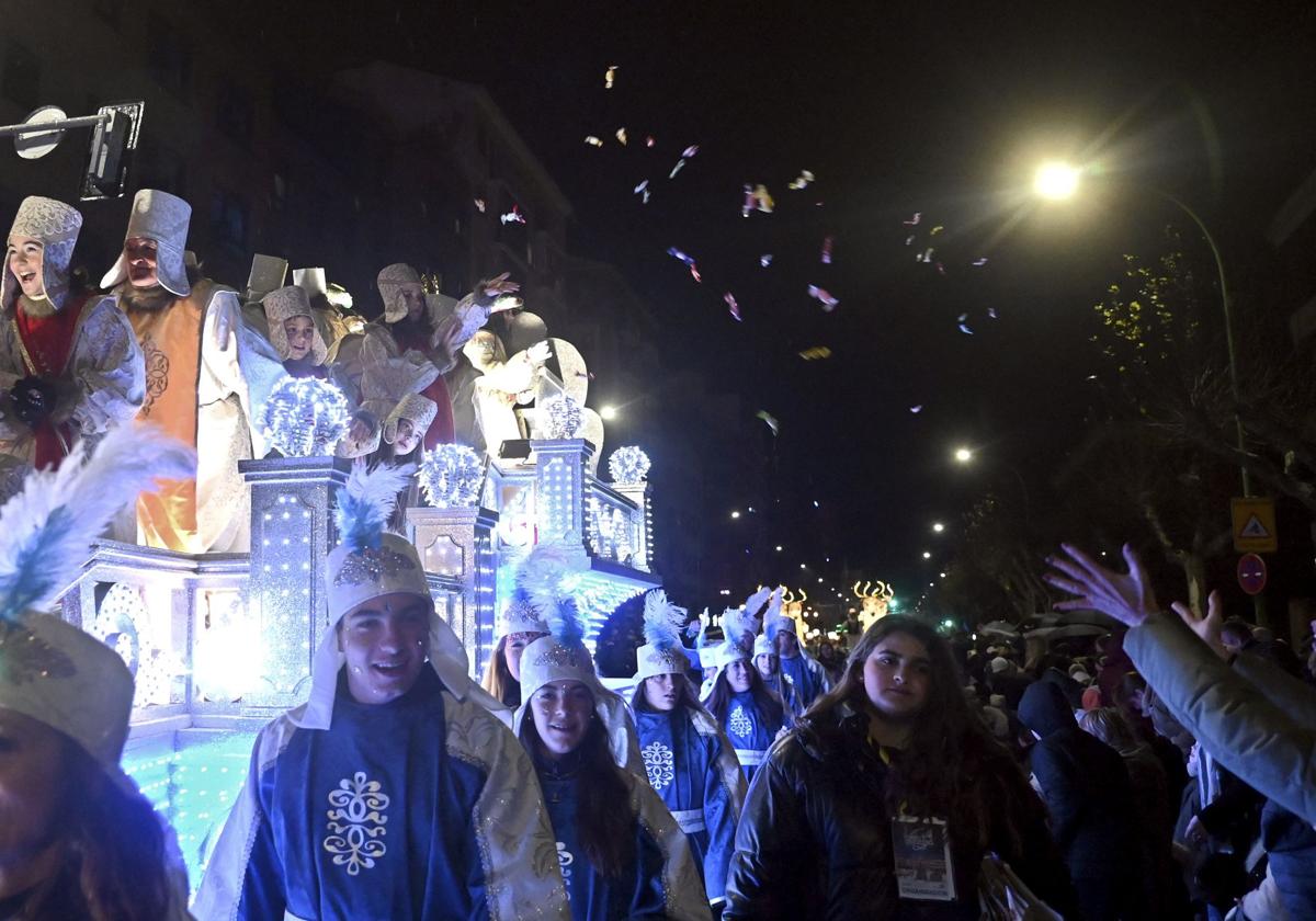 La llegada de los Reyes Magos a Burgos en imágenes