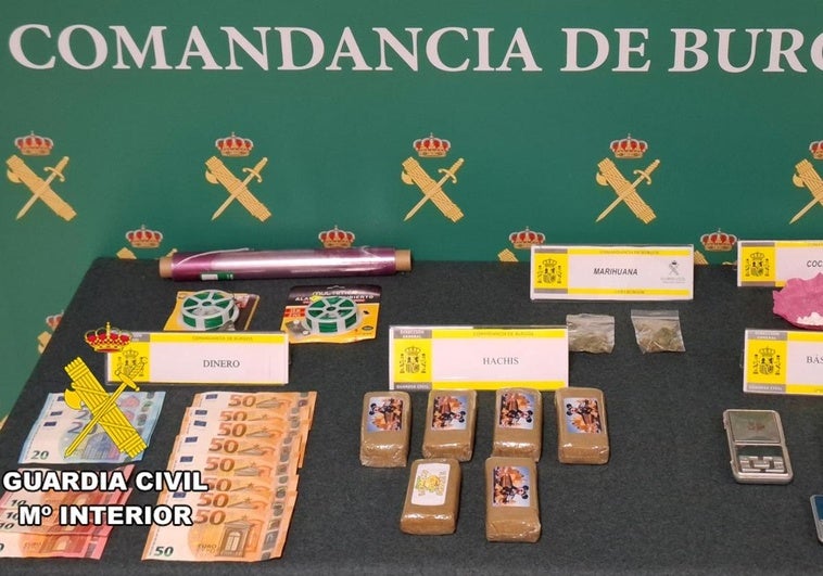 La Guardia Civil incautó hachís, marihuana y cocaína.