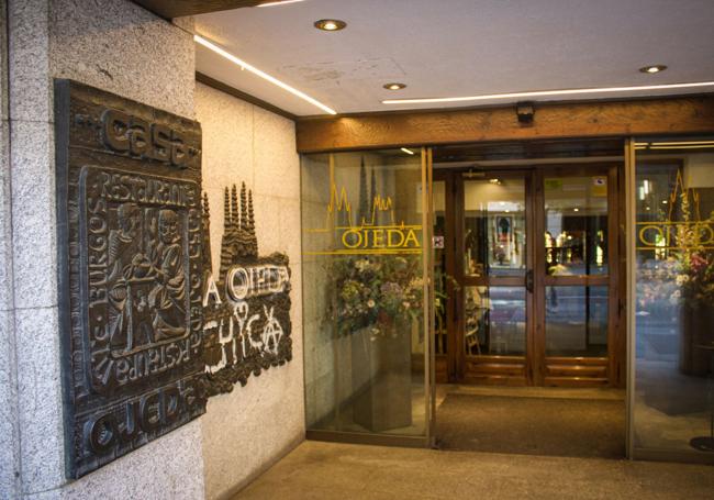 Fachada del restaurante Casa Ojeda de Burgos