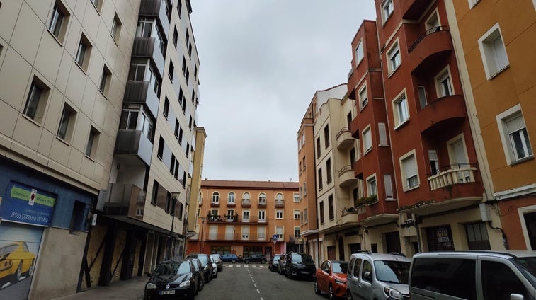 Calle Conde don Sancho, en el barrio de Los Vadillos.