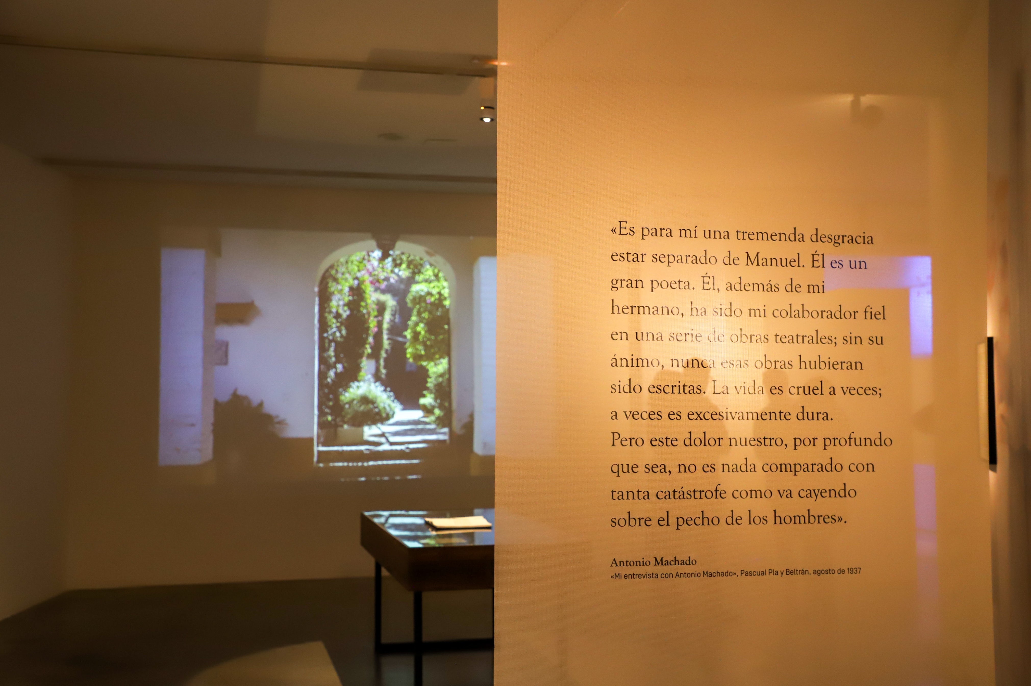 La exposición de los Machado en Burgos, en imágenes