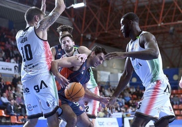 El Tizona Burgos suma la décima en una batalla igualada ante Cantabria