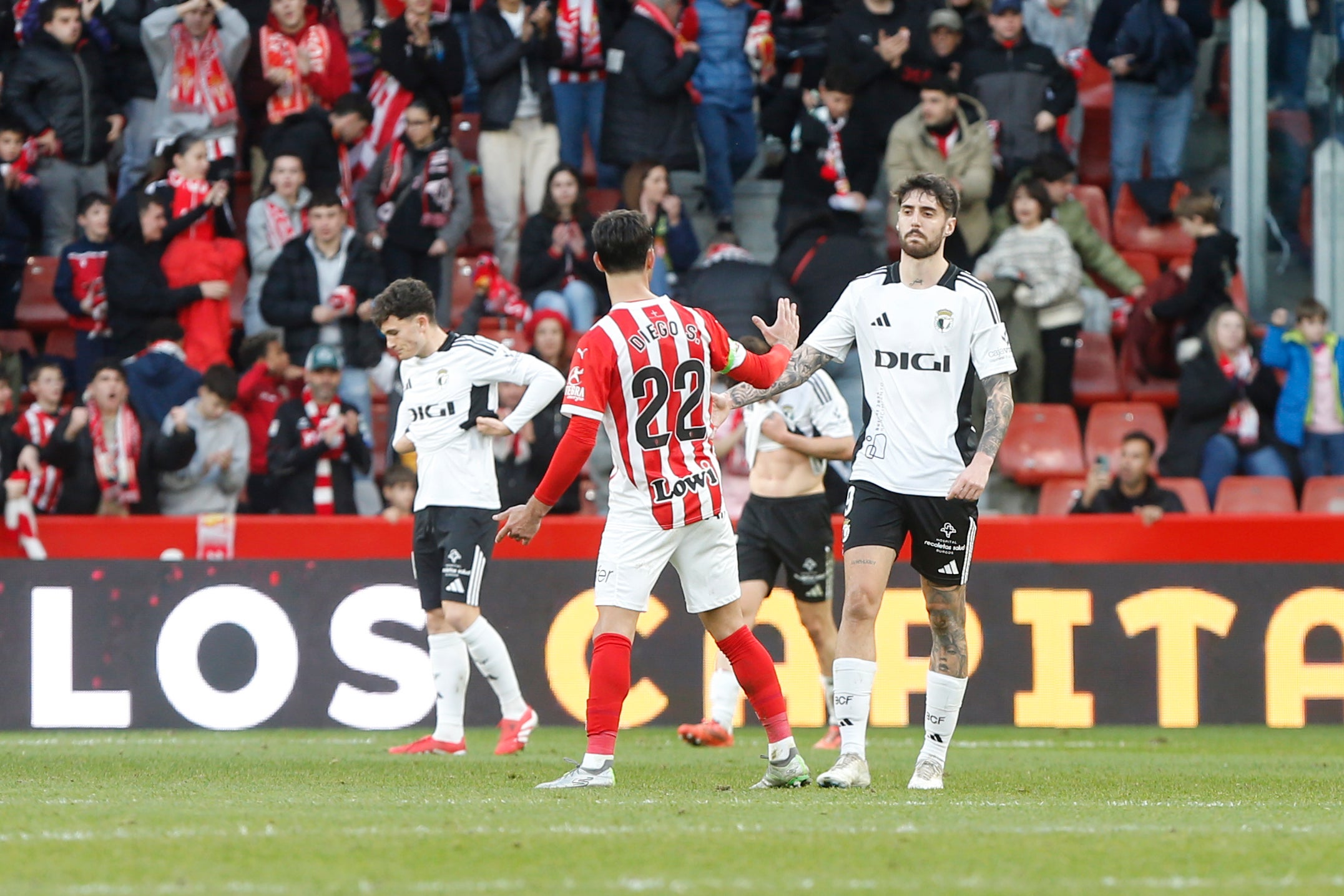 Así ha sido, en imágenes, la derrota del Burgos CF en Gijón