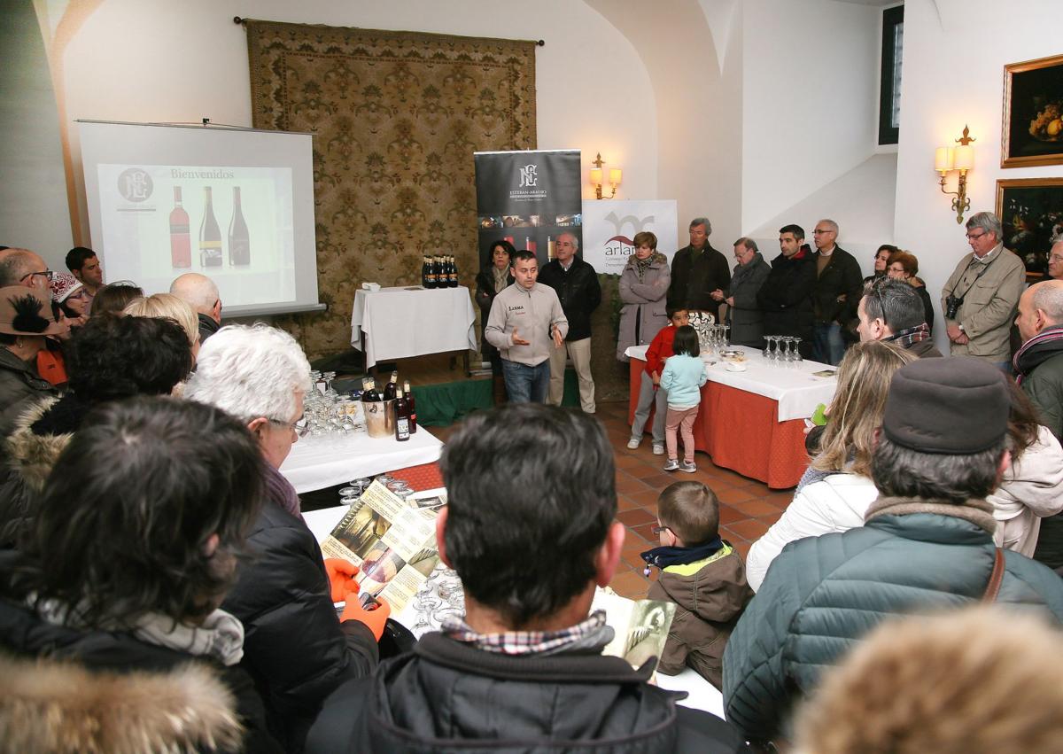 Imagen secundaria 1 - El pueblo de Burgos que se puede conocer a través de sus galerías subterráneas