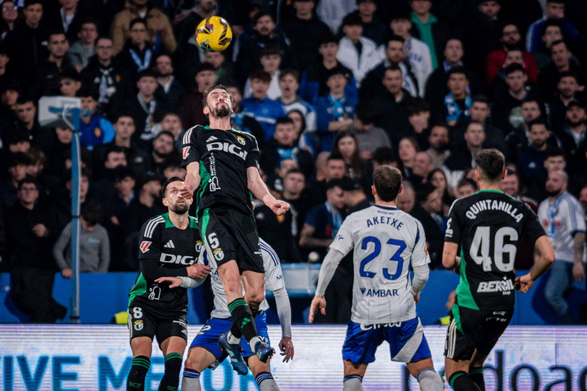 Las imágenes del encuentro entre el Real Zaragoza y del Burgos CF