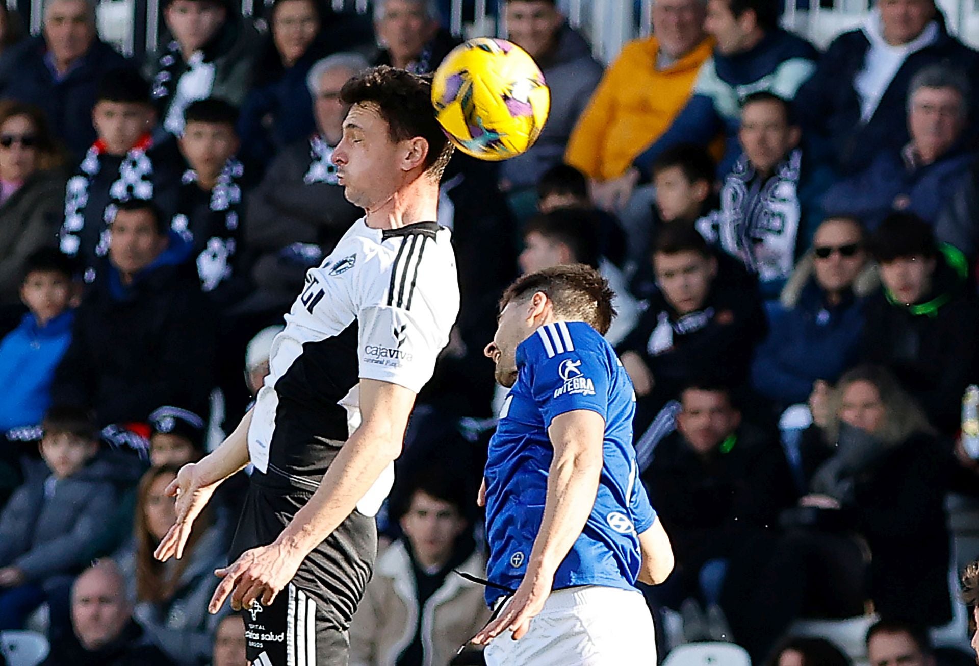 El Burgos deja escapar los tres puntos de El Plantío frente al Real Oviedo
