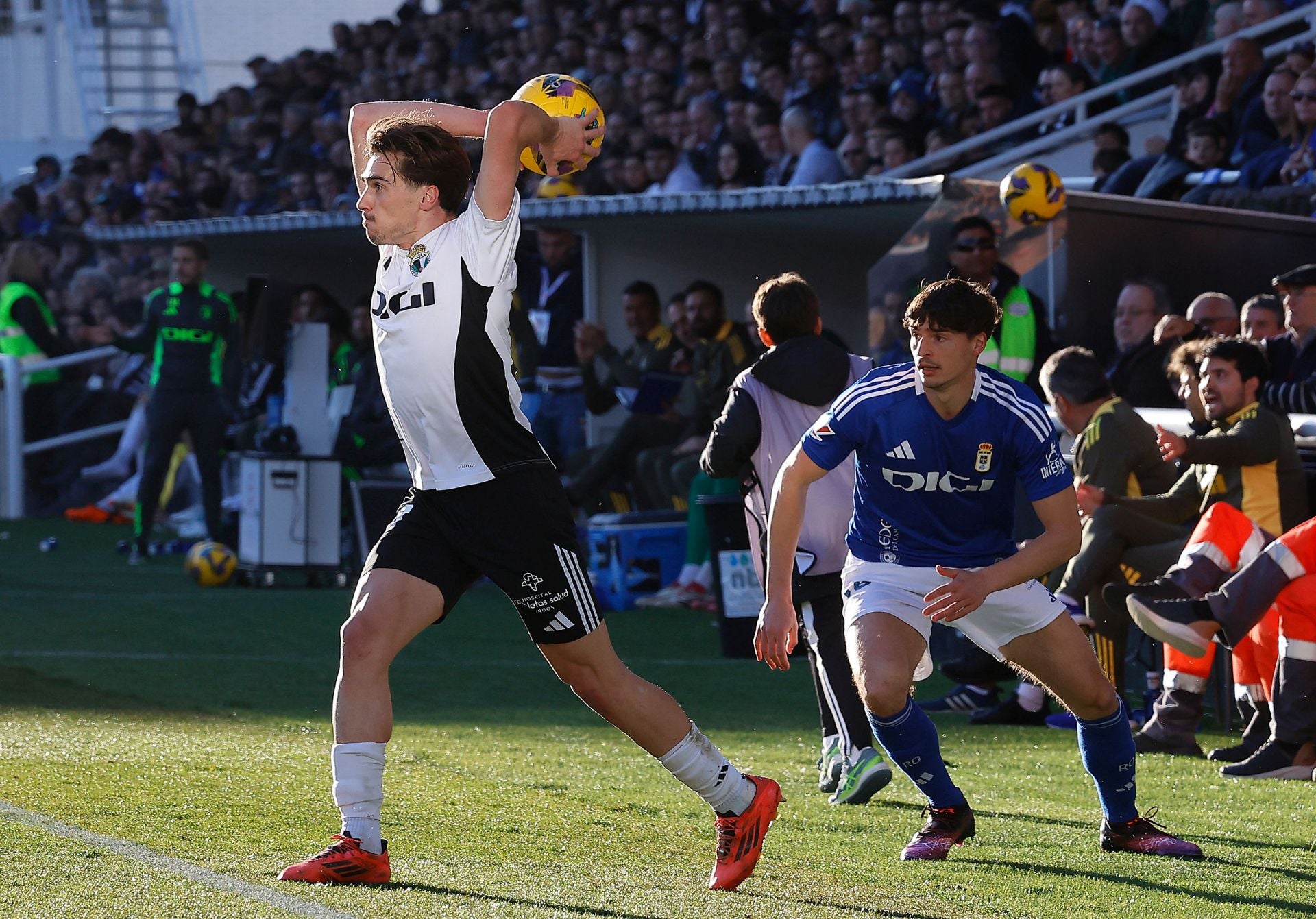 El Burgos deja escapar los tres puntos de El Plantío frente al Real Oviedo