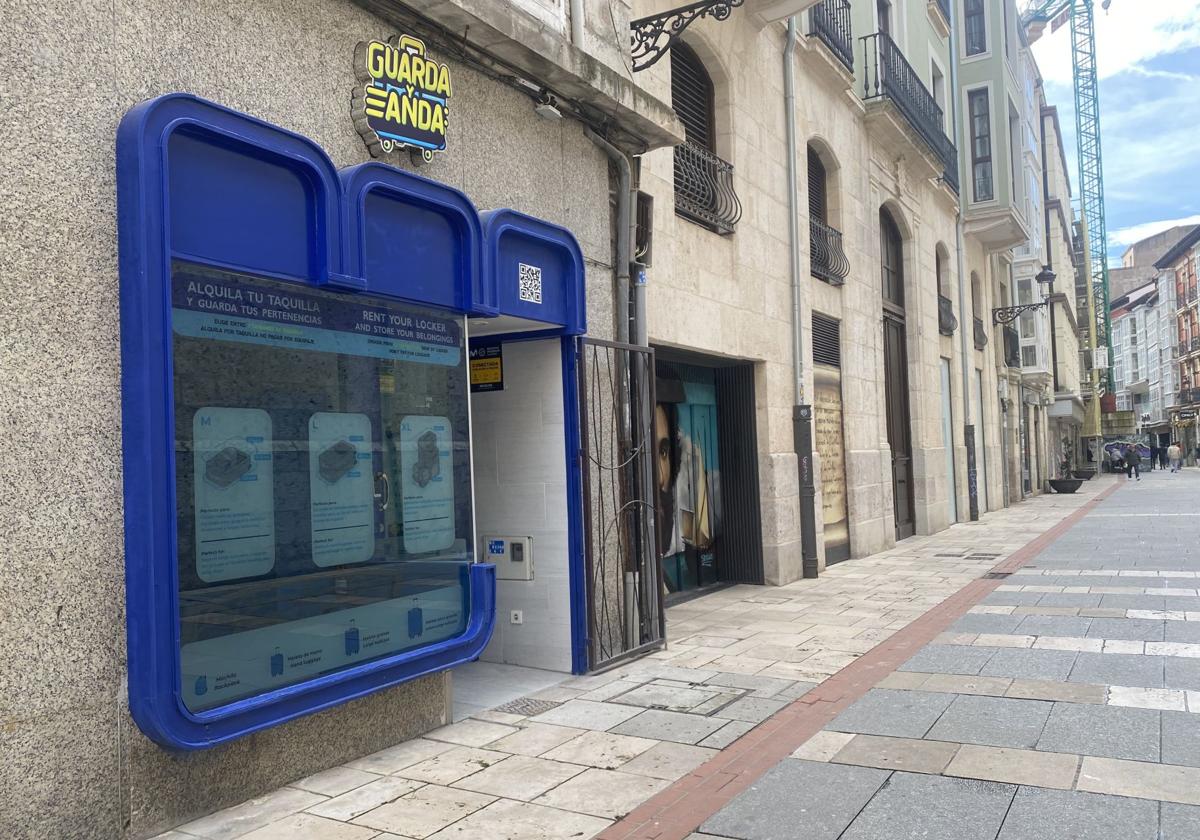 Fachada de la consigna Guarda y Anda de Burgos.