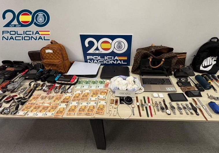 Material incautado a los detenidos que robaron entre otras ciudades, en Burgos.