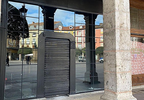 Tienda que ha cerrado en Burgos.