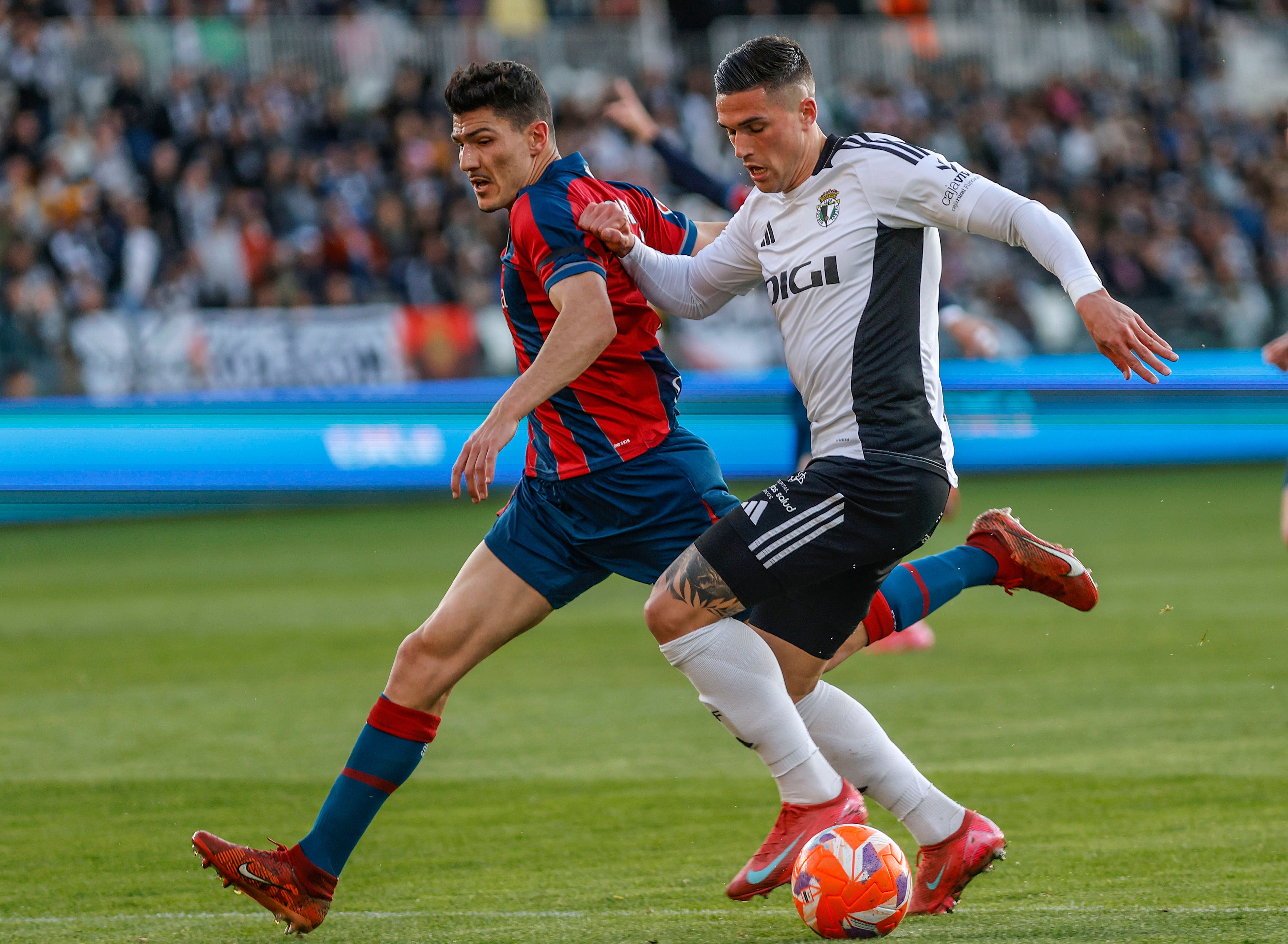 Así ha sido, en imágenes, el triunfo del Burgos CF