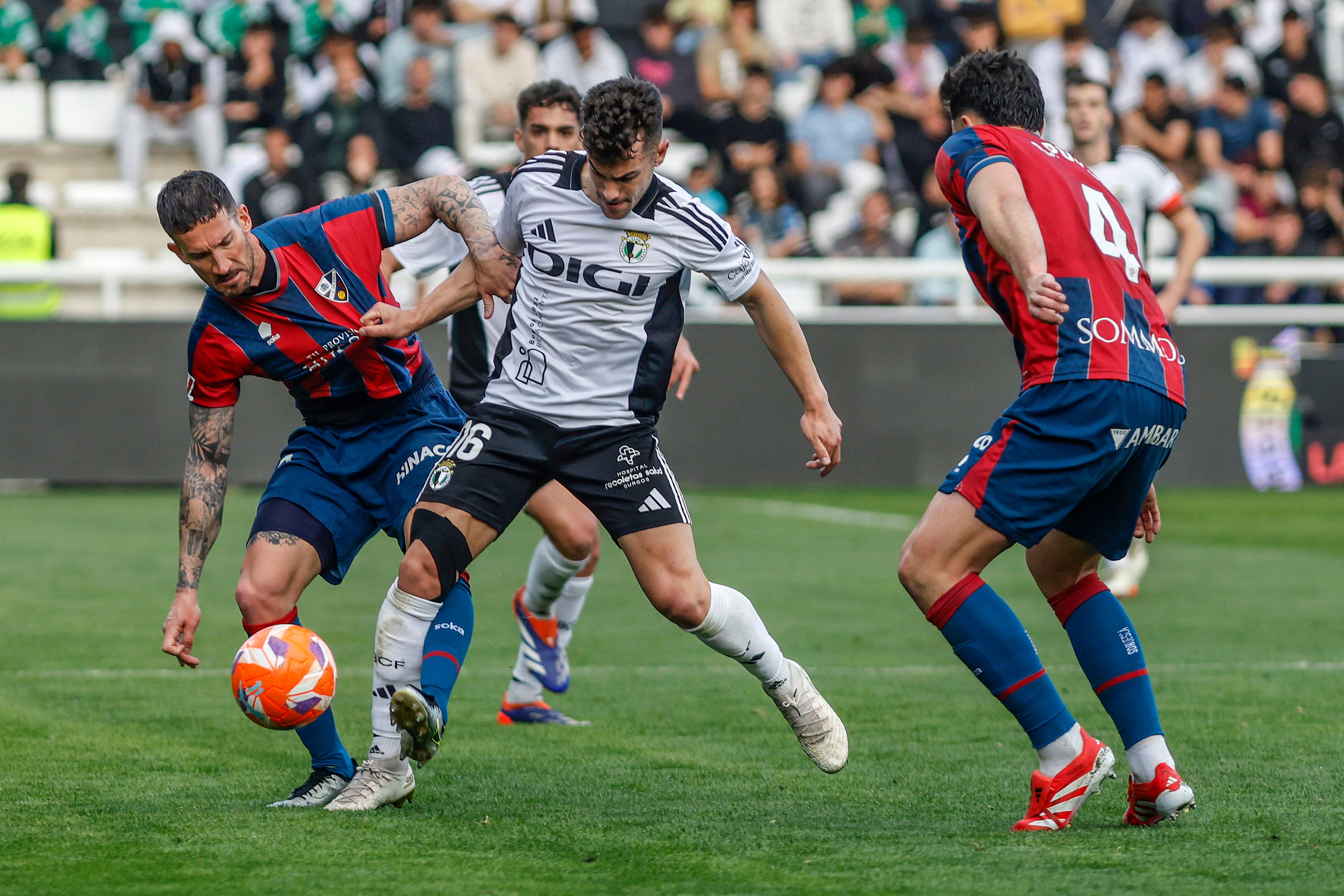 Así ha sido, en imágenes, el triunfo del Burgos CF