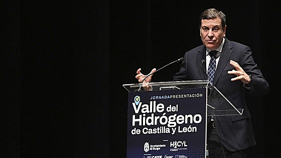 La Junta exige inversiones en infraestructuras eléctricas y de gas en las zonas para plantas de hidrógeno