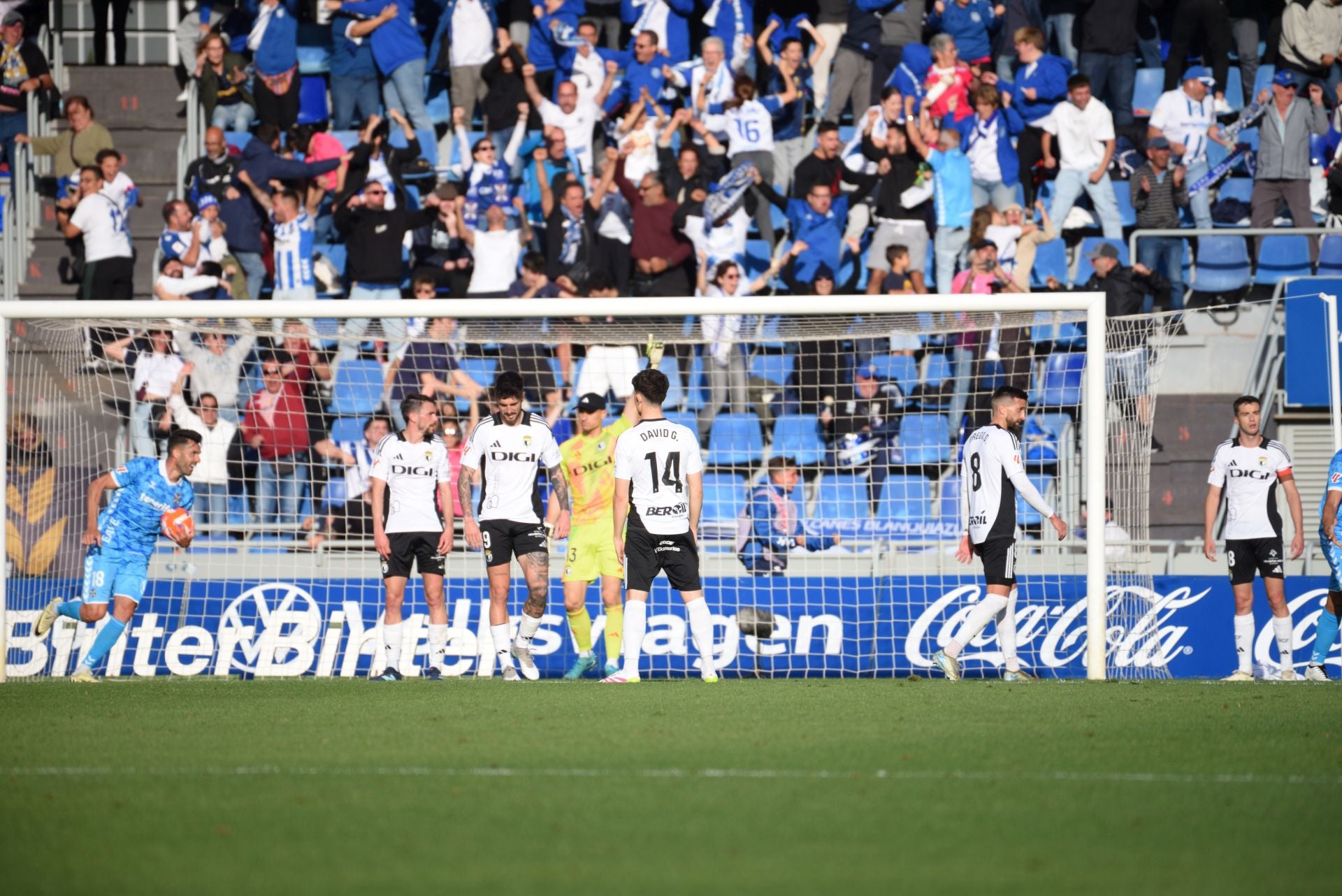 El empate del Burgos CF en Tenerife, en imágenes