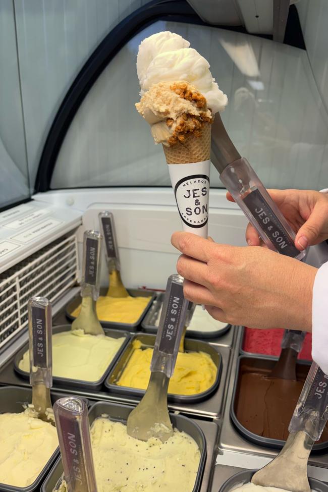 Helados de Jes & Son