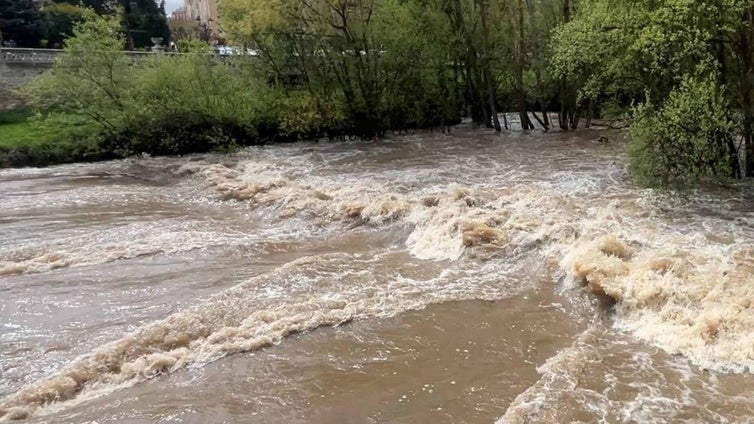 Arlanzón en el puente Bessón.
