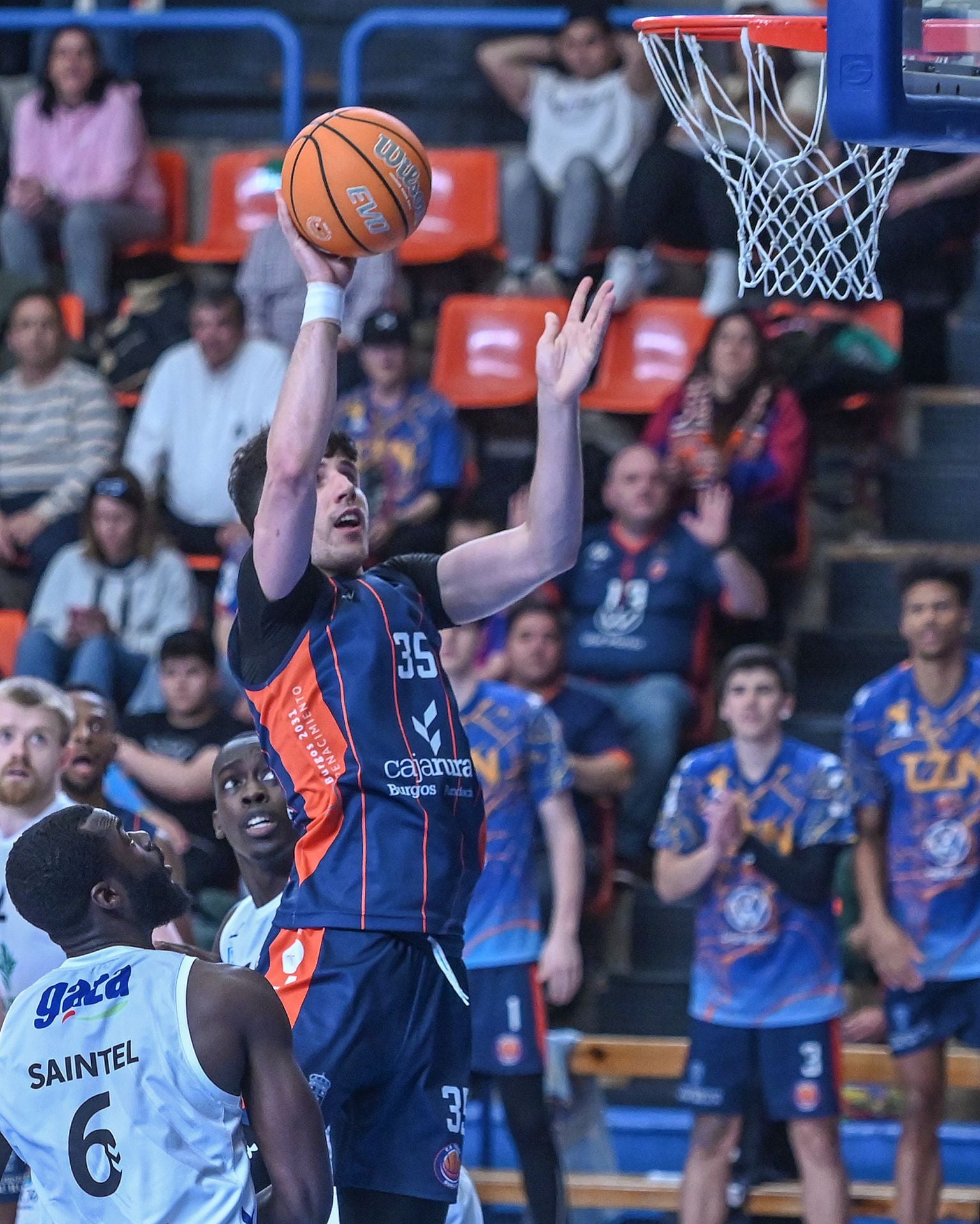 El partido entre Tizona y Zamora, en imágenes