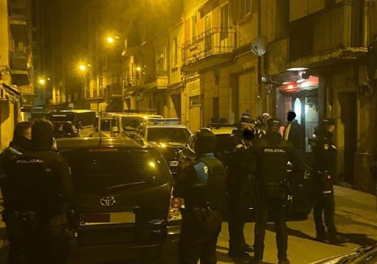 Operativo policial en Aranda de Duero.
