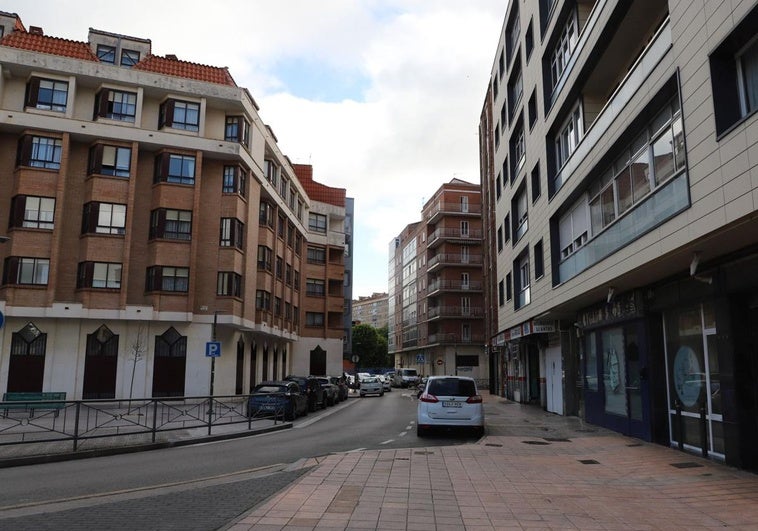Calle Zorrilla, una pequeña calle del centro de Burgos.