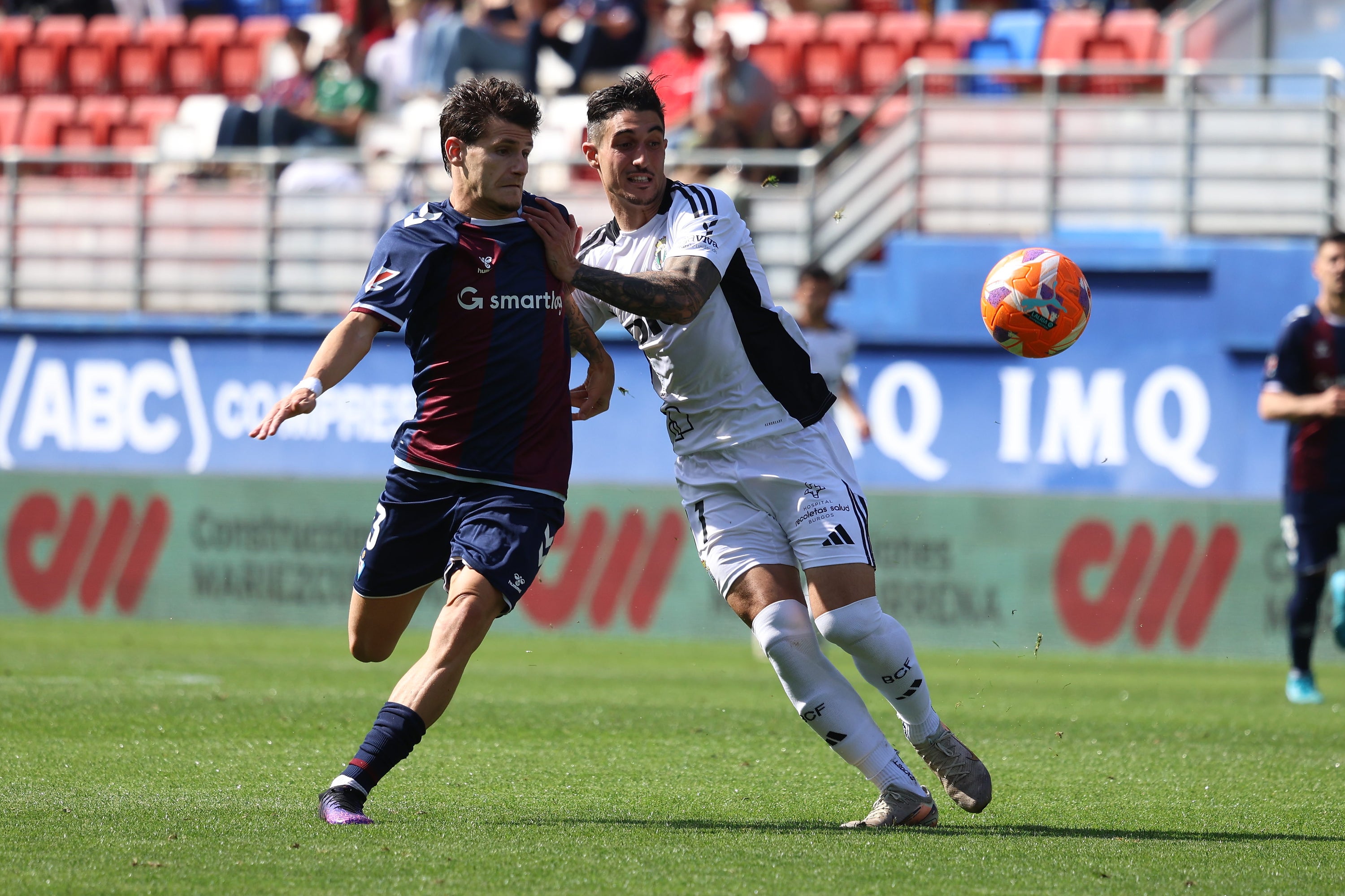 Así ha sido, en imágenes, la derrota del Burgos CF ante el Eibar