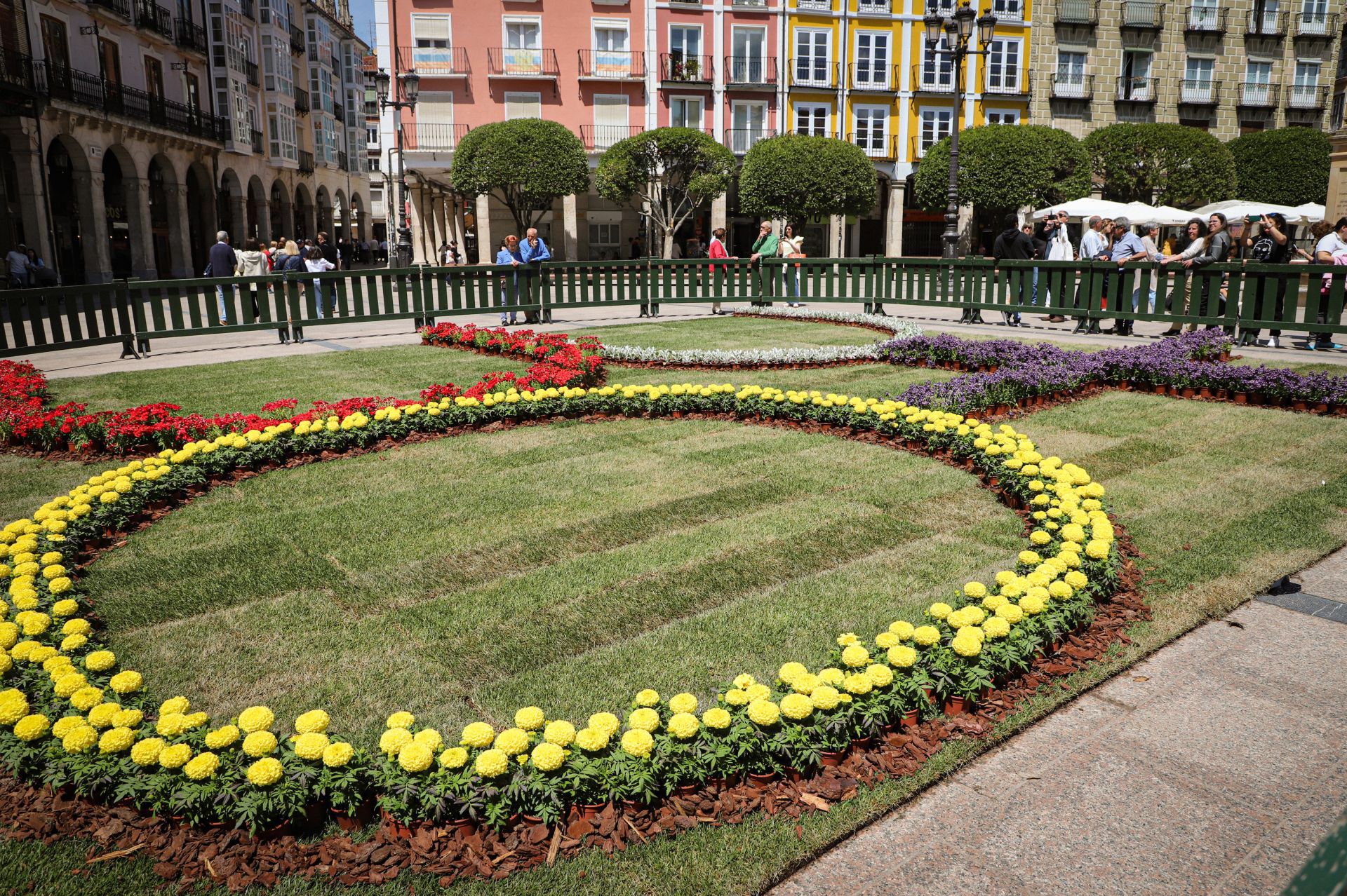 La Fiesta de las Flores de Burgos, en imágenes
