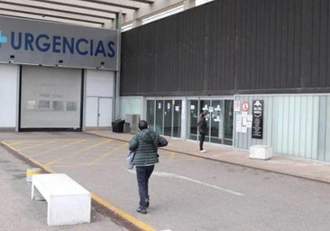 Sanidad analiza posibles fallos en el protocolo tras la muerte de un paciente en el HUBU