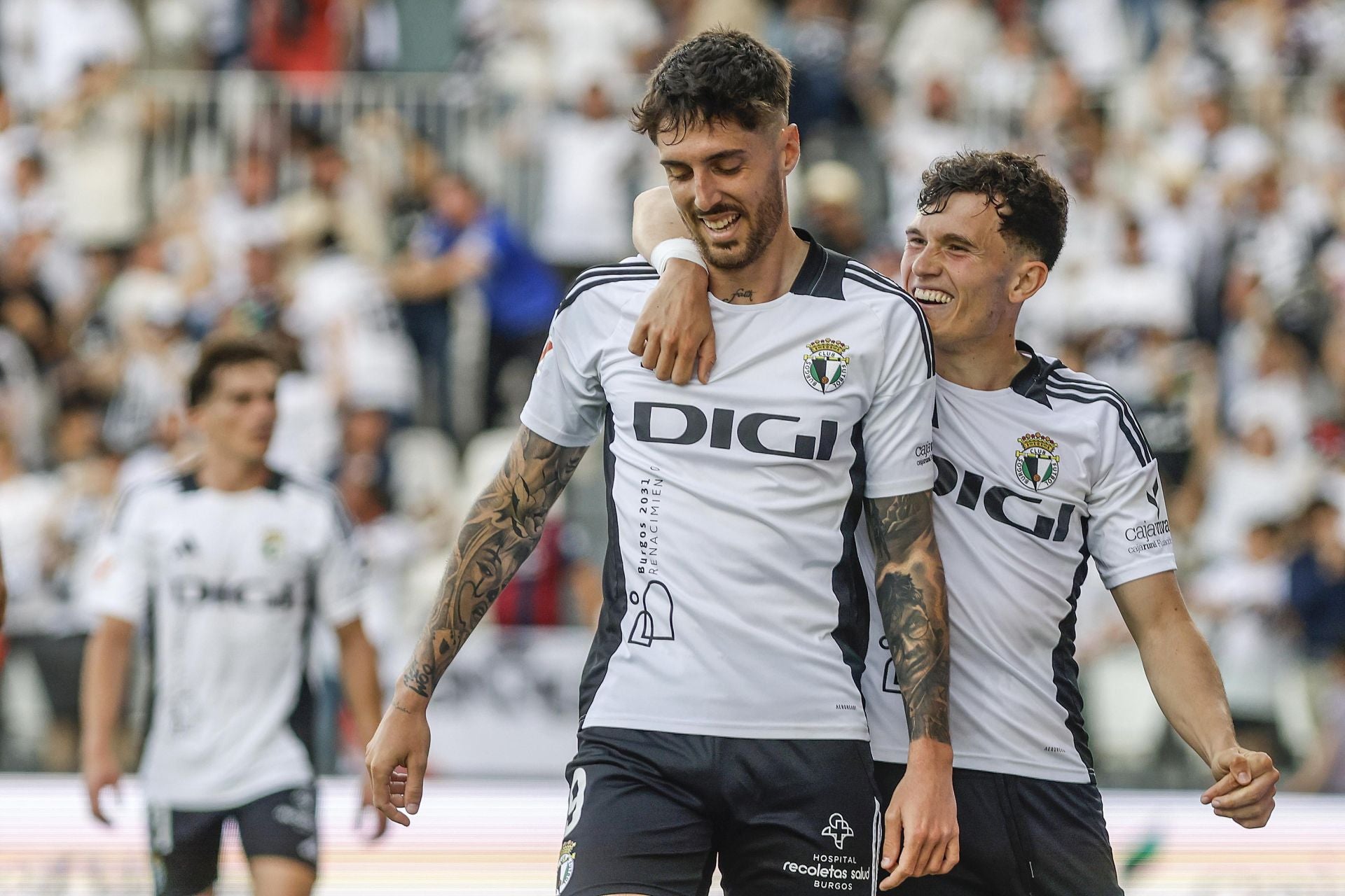 El Levante sella el ascenso directo en El Plantío