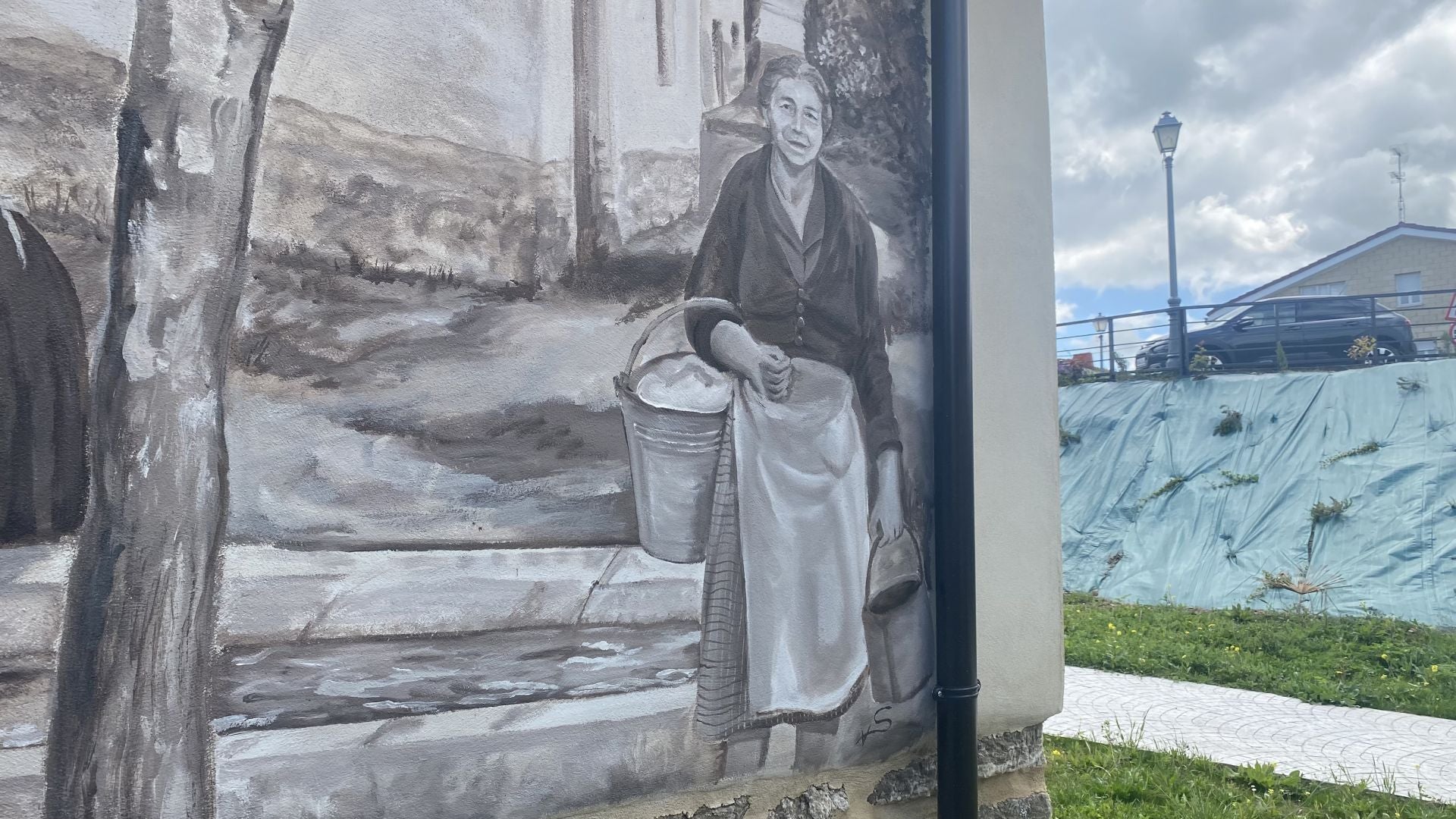 Los murales de un pueblo de Burgos que muestran su pasado