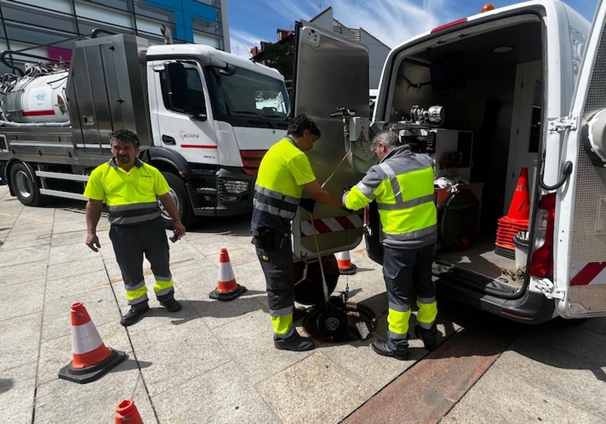 Aguas de Burgos incorpora cámaras y nuevos vehículos para mejorar la red de saneamiento