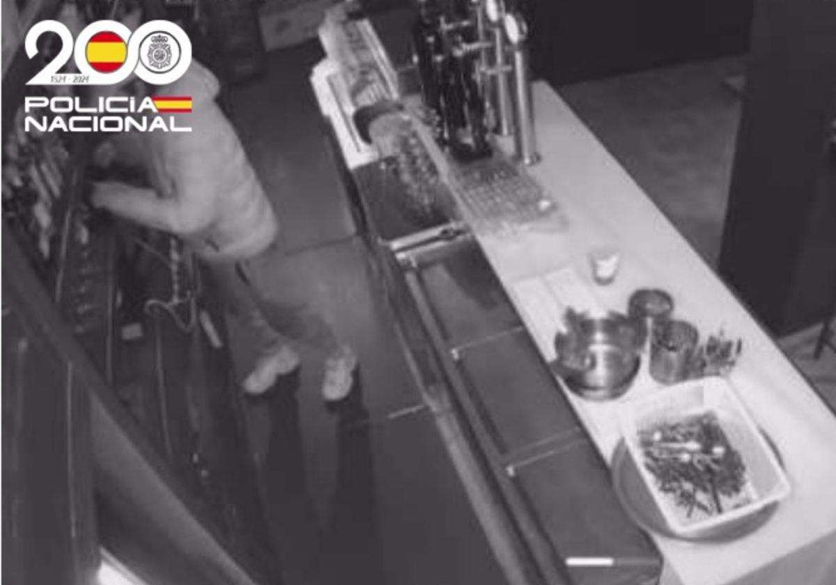 Detenido por robar tres veces en el mismo bar del centro de Burgos