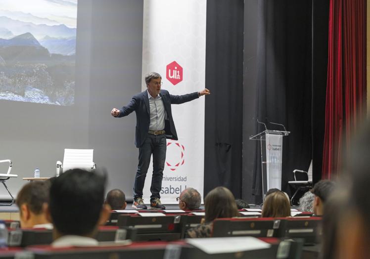 Pau Doménech, exdirector general de ADISSEO España y actual formador de equipos directivos.