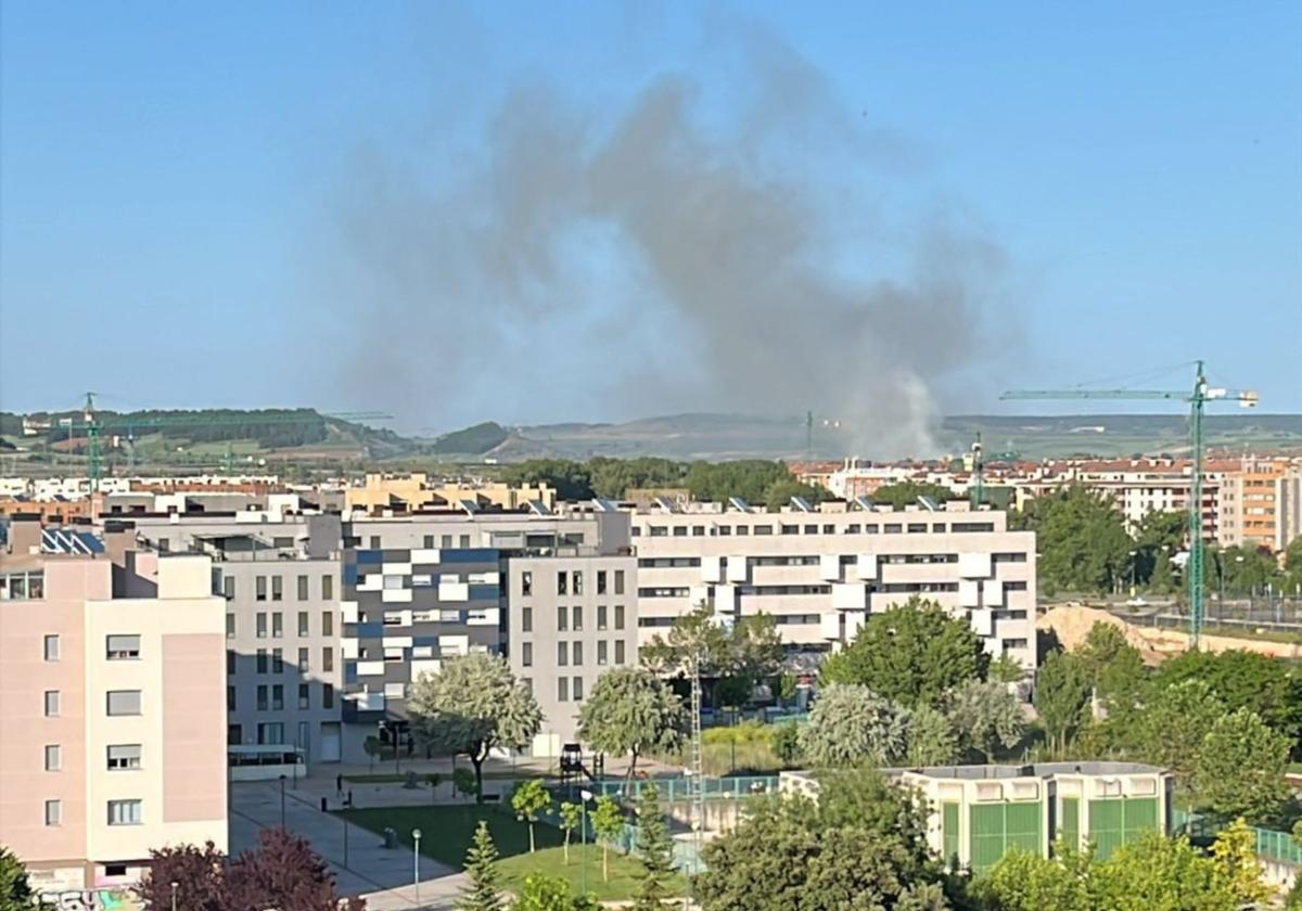 Susto en Burgos por un incendio en el parque del Vena