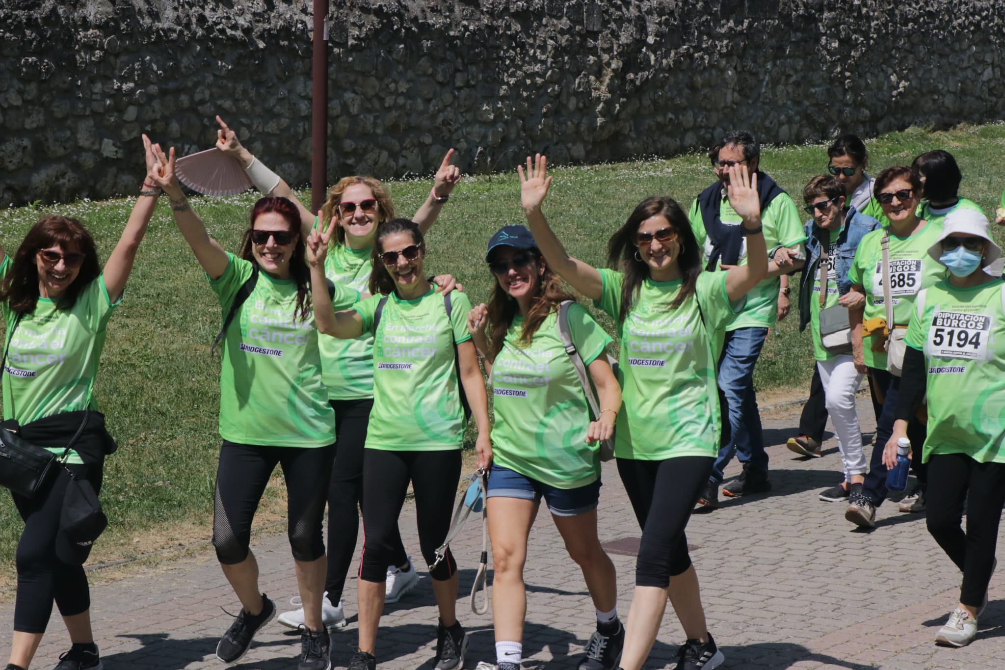 La marcha contra el cáncer de Burgos, en imágenes