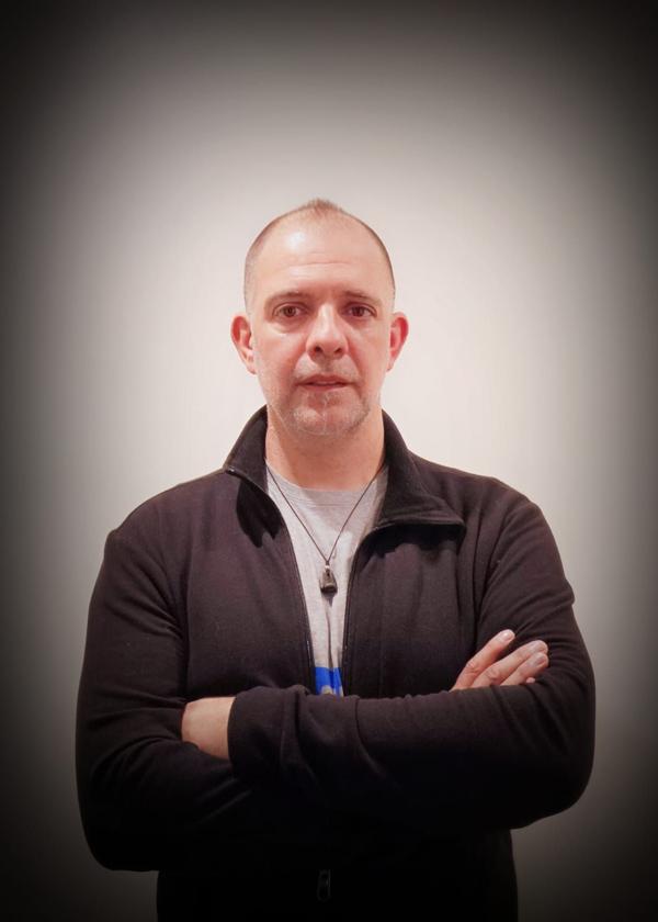 El entrenador del Club Deportivo Saltando Charcos, Luis Óscar Caballero.